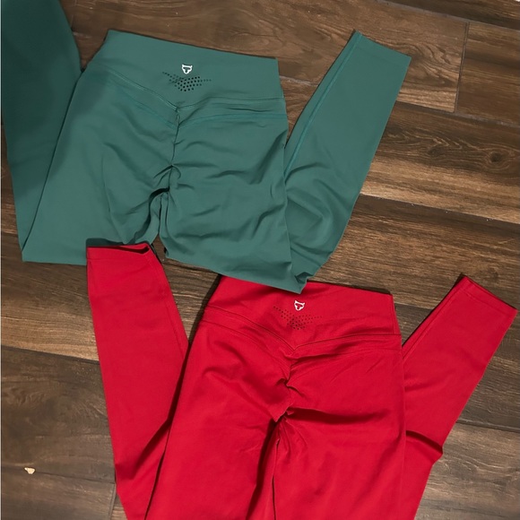 Pair of Leggings - Picture 2 of 4